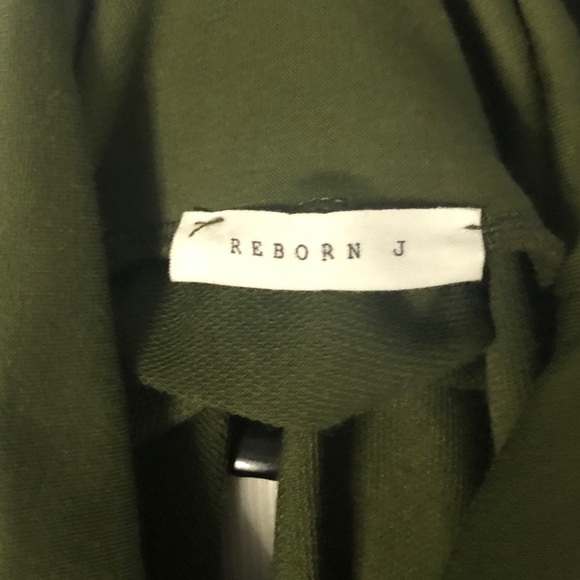 Reborn J turtleneck size medium - Picture 6 of 7